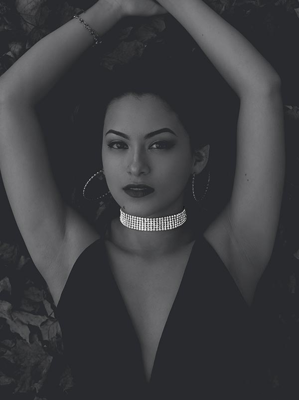 Barbers woman jewelry free img.jpg